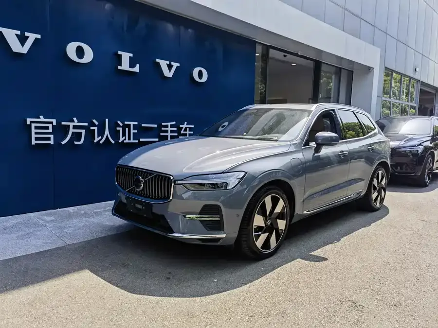 Volvo XC60 Plug-in Hybrid 2024