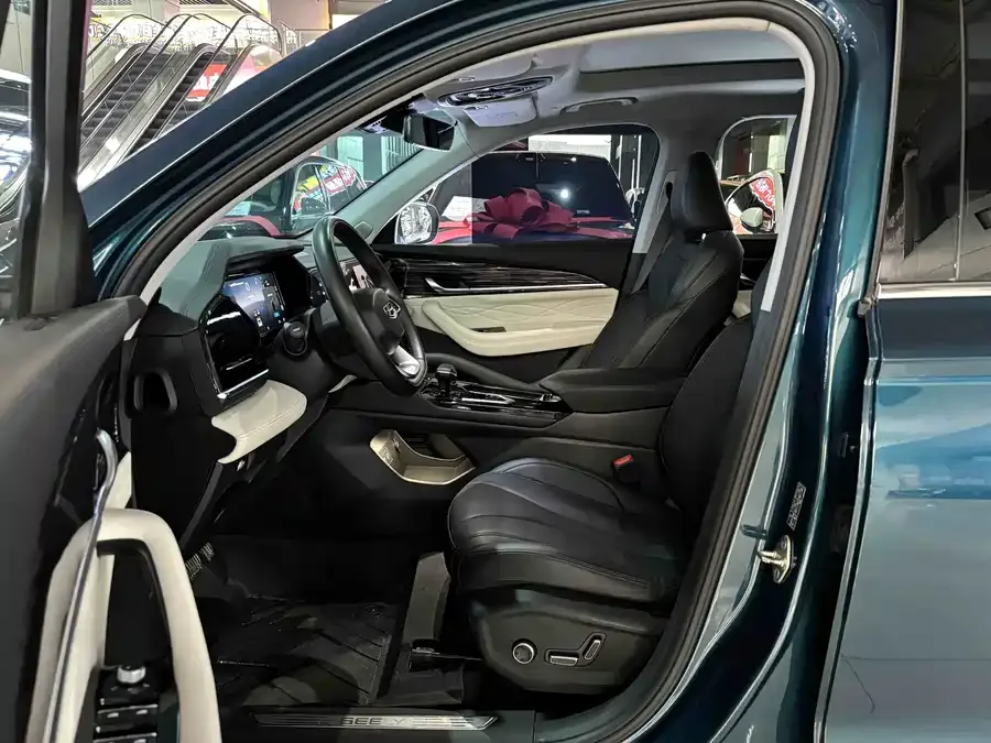 Geely Monjaro Xingyue L 2023 2.0TD High Power Automatic 2WD Flagship Model 2024 — миниатюра 3