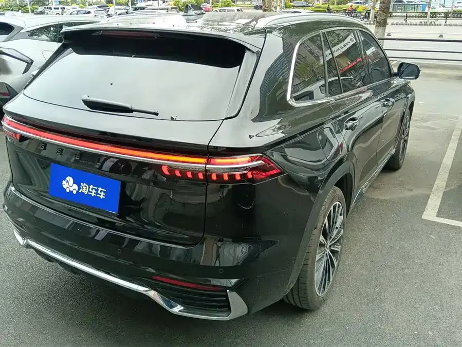 Geely Monjaro Xingyue L 2025 Dongfangyao 2.0TD Automatic 4WD Moon-Watching Edition 2025 — миниатюра 3