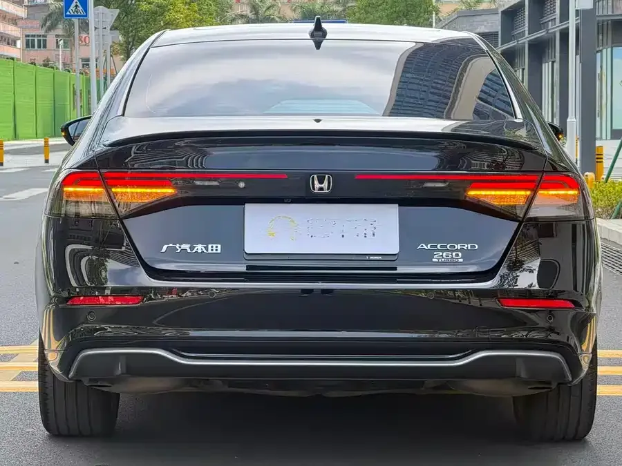 Honda Accord Accord 2024 260TURBO Premium Edition 2024 — миниатюра 4