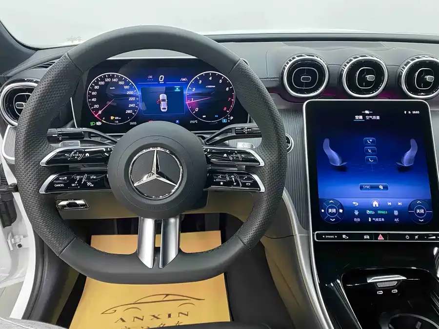 Mercedes-Benz Class C Mercedes-Benz C-Class 2024 C 200 L Sports Edition 2024 — миниатюра 3