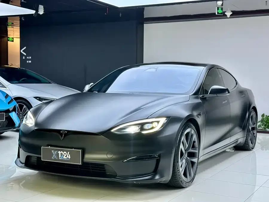 Tesla Model S 2024