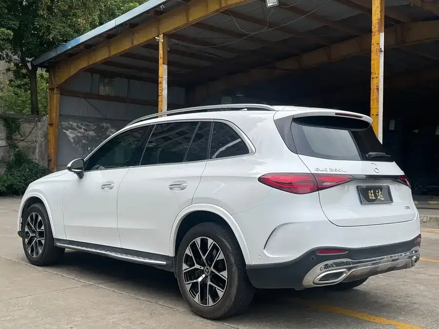 Mercedes-Benz GLC-Class Mercedes-Benz GLC 2023 facelift GLC 260 L 4MATIC luxury 5-seater 2023 — миниатюра 3