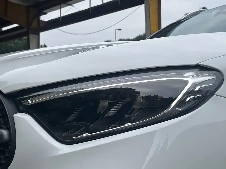 Mercedes-Benz GLC-Class Mercedes-Benz GLC 2023 facelift GLC 260 L 4MATIC luxury 5-seater 2023 — миниатюра 4