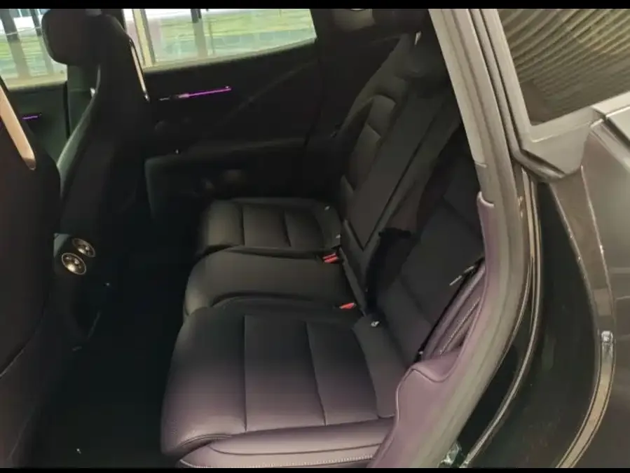Avatr 07 Avita 07 2026 Elite Pure Electric Version 2025 — миниатюра 2