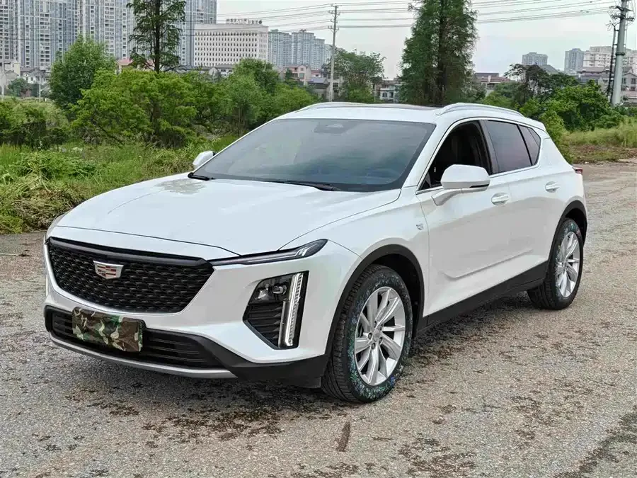 Cadillac GT4 2023 25T Fashion Edition 2023 — фото 1, купить с доставкой в Москву