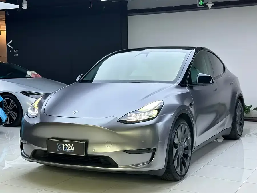 Tesla Model Y 2022