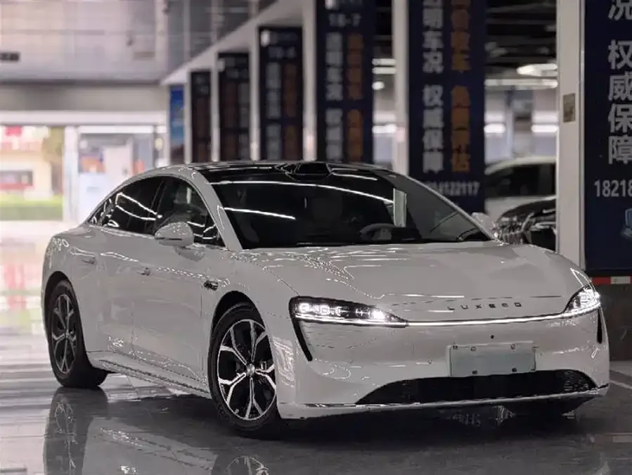 Smart world S7 Zhijie S7 2025 855km Max 2025 — миниатюра 4