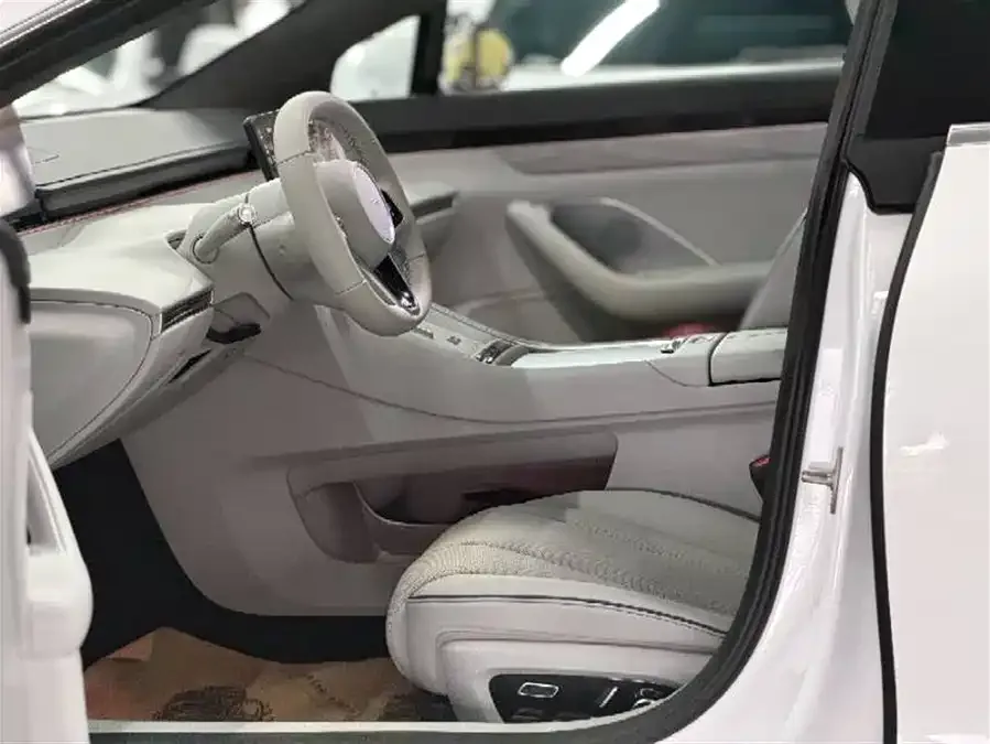 Smart world S7 Zhijie S7 2025 855km Max 2025 — миниатюра 5