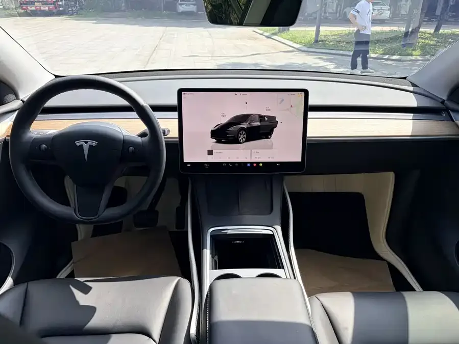 Tesla Model Y Model Y 2022 rear-wheel drive version 2022 — миниатюра 4