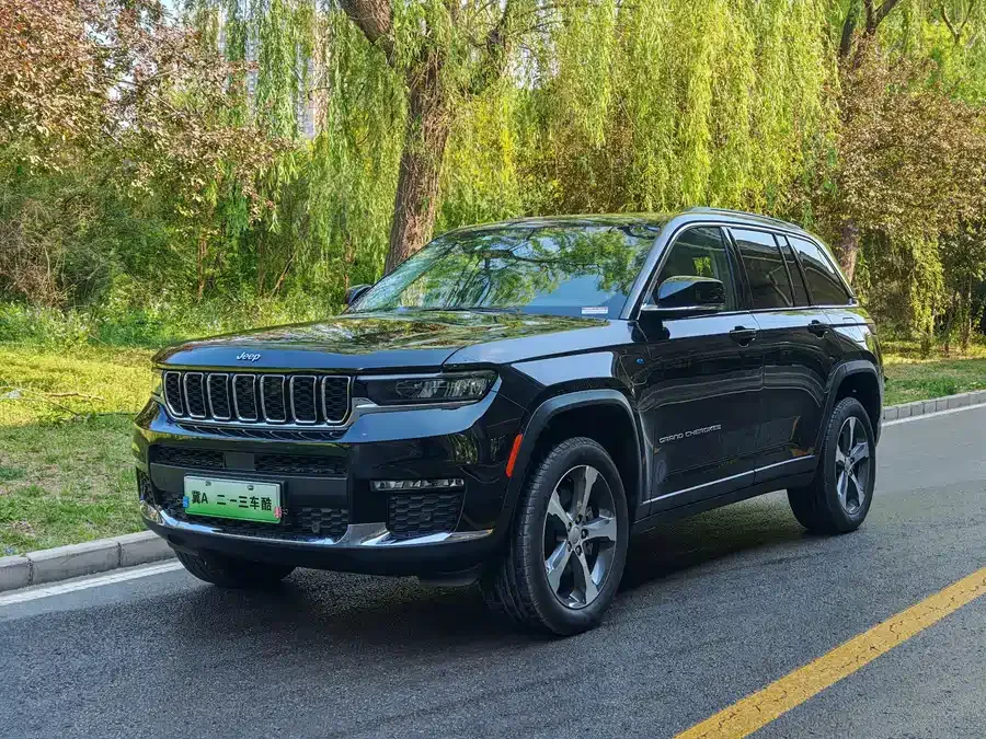 Jeep Grand Cherokee 4xe 2025