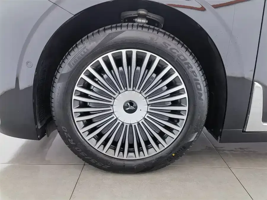 Voyah Lantu Dreamer Voyah Dreamer 2026 PHEV Champion Edition 2026 — миниатюра 5