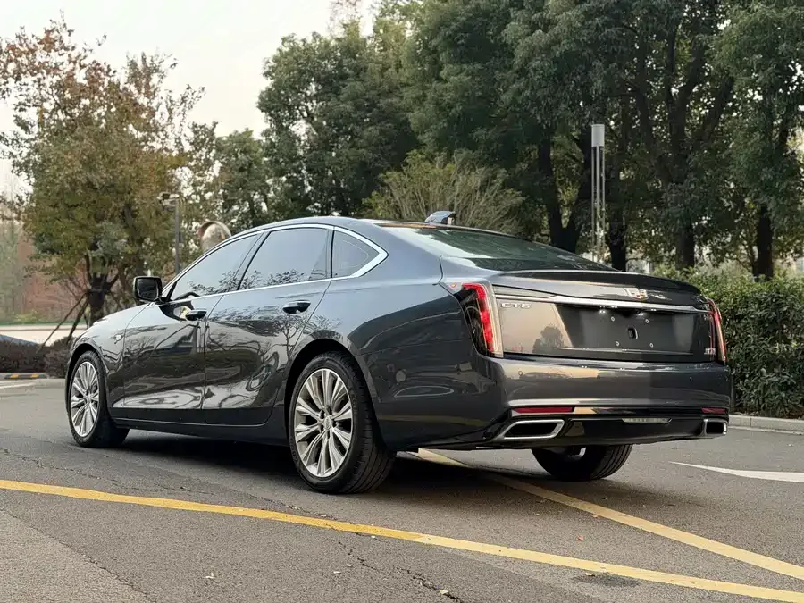 Cadillac CT6 2023 28T Platinum 2024 — миниатюра 3