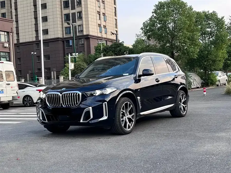 BMW X5 2024