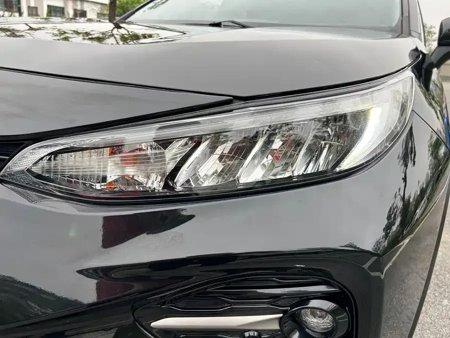 Toyota Wildlander Wildlander 2022 2.0L CVT 2WD Luxury PLUS Edition 2022 — миниатюра 5