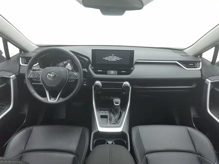Toyota Wildlander Wildlander 2023 2.0L CVT 2WD Urban Edition 2023 — миниатюра 2
