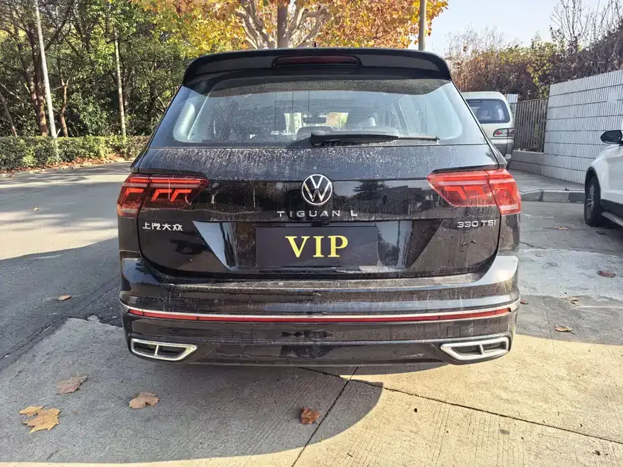 Volkswagen Tiguan L Tiguan L 2023 330TSI Automatic 2WD Comfort Edition 2024 — миниатюра 3