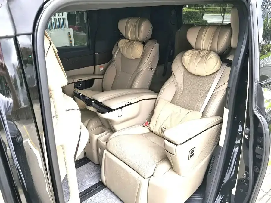 Toyota Crown Vellfire Vellfire 2024 Crown Hybrid 2.5L Supreme Executive Edition 2024 — миниатюра 3