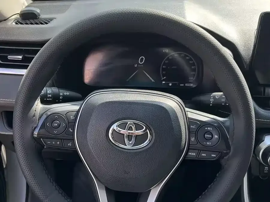 Toyota Wildlander Wildlander 2023 2.0L CVT 2WD Luxury PLUS Edition 2024 — миниатюра 5