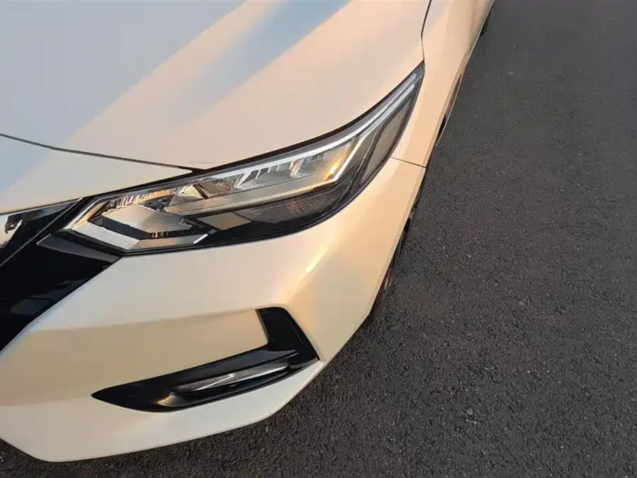 Nissan Sylphy 2021 Sylphy 1.6L XL CVT Enjoy Edition 2022 — миниатюра 2