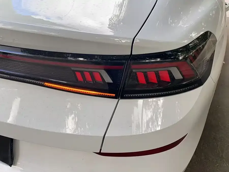 Volkswagen Lamando Lingdu 2025 Lingdu L 280TSI DSG Hot Edition 2025 — миниатюра 5