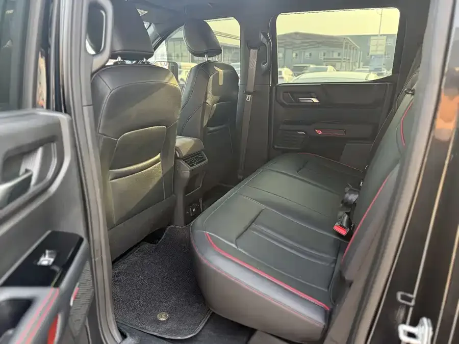 Jiangling Avenue 2024 Dadao Explorer 2.3T Gasoline Automatic Four-wheel Drive Extreme Edition 2024 — миниатюра 5