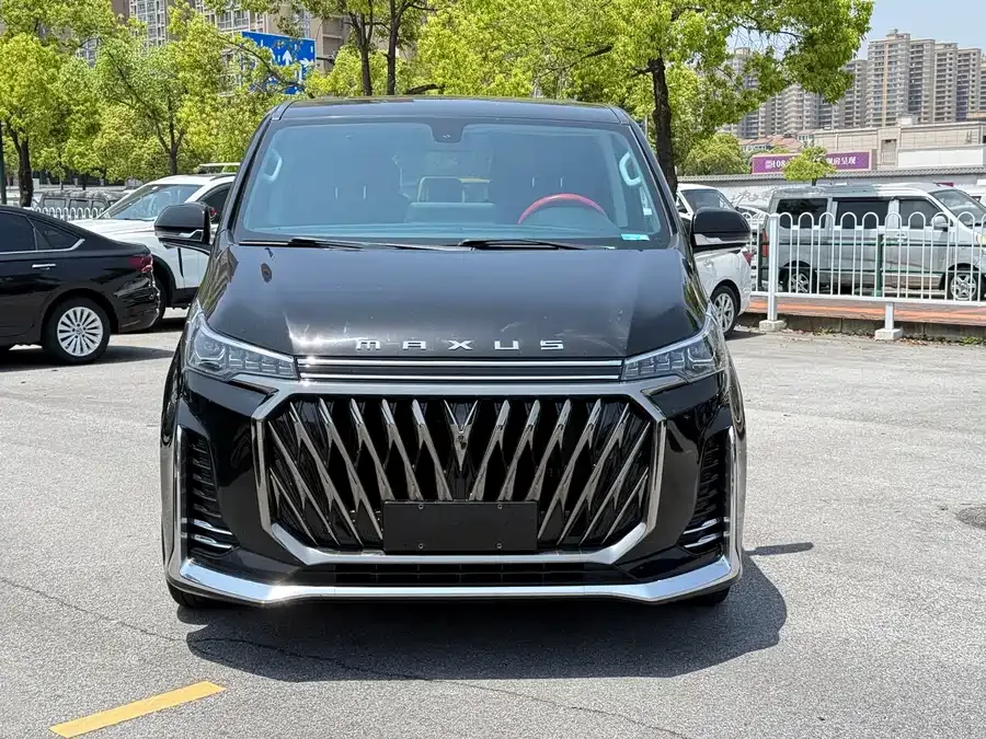 Maxus G20 2023 facelift PLUS 2.0T diesel automatic luxury version 2023 — фото 1, купить с доставкой в Москву