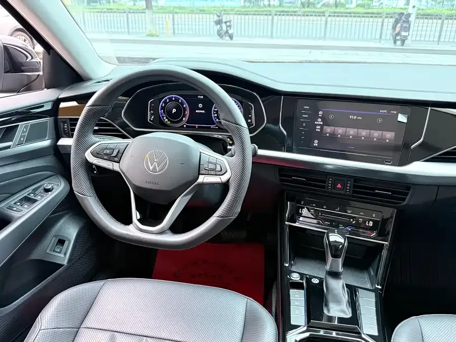 Volkswagen Passat Passat 2025 Outstanding Model 380TSI Starry Sky Dragon Edition 2024 — миниатюра 4