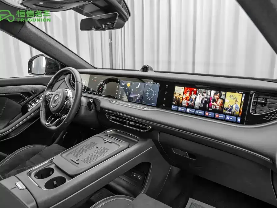 Voyah Lantu FREE VOYAH FREE 2025 318 318km RWD Touring Edition 2024 — миниатюра 4