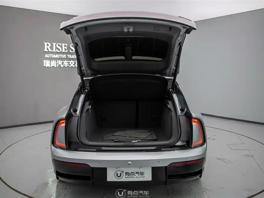 Audi E5 Sportback Audi E5 Sportback 2026 Pioneer Quattro 2025 — миниатюра 3
