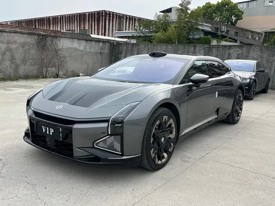 HiPhi Z 2023