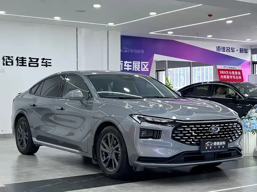 Ford Mondeo Mondeo 2025 2.0T EcoBoost Luxury Edition 2024 — миниатюра 3