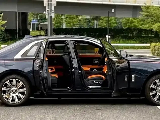 Rolls-Royce Ghost Ghost 2021 6.7T standard wheelbase version 2023 — миниатюра 5