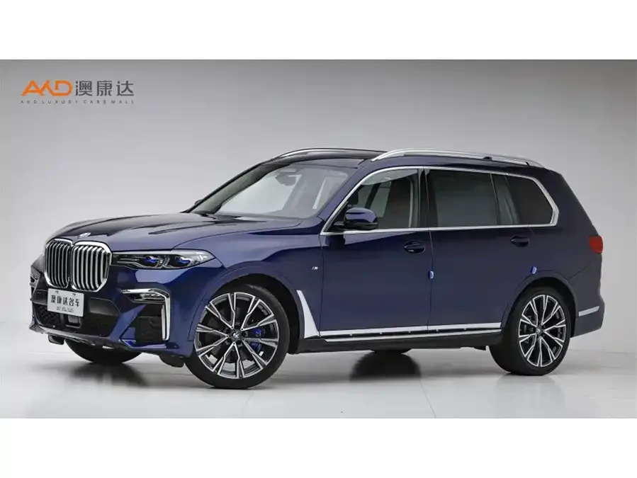 BMW X7 2022 xDrive40i Executive M Sport Package 2022 — фото 1, купить с доставкой в Москву