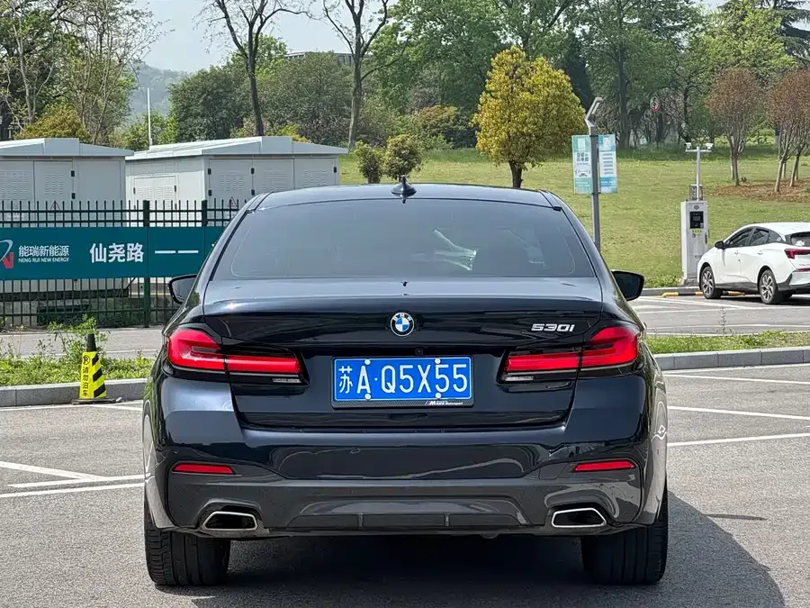BMW 5 Series BMW 5 Series (Imported) 2022 Model 2 530i M Sport Package 2023 — миниатюра 5