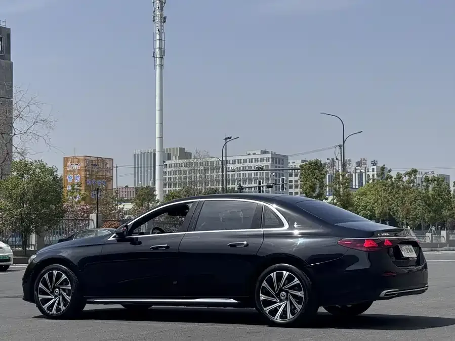 Mercedes-Benz E-Class Mercedes-Benz E-Class 2024 E 300 L Luxury Edition 2024 — миниатюра 4