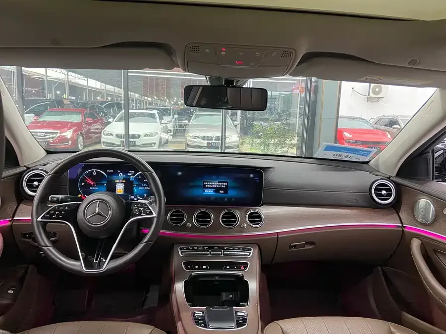 Mercedes-Benz E-Class Mercedes-Benz E-Class 2024 facelift E 300 L Luxury Edition 2023 — миниатюра 3