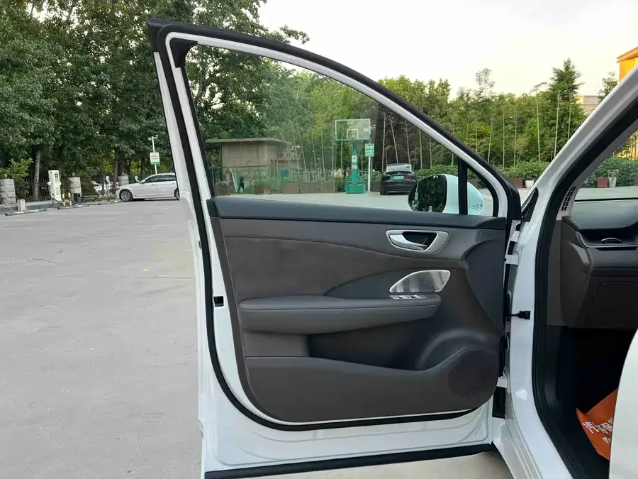 Shangjie H5 Shangjie H5 2025 Extended Range Max 2025 — миниатюра 5