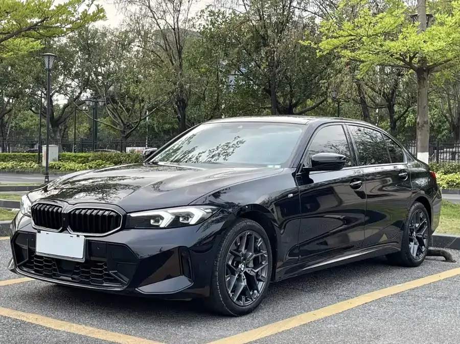 BMW 3 Series BMW 3 Series 2025 330Li M Sport Night Edition 2025 — миниатюра 4