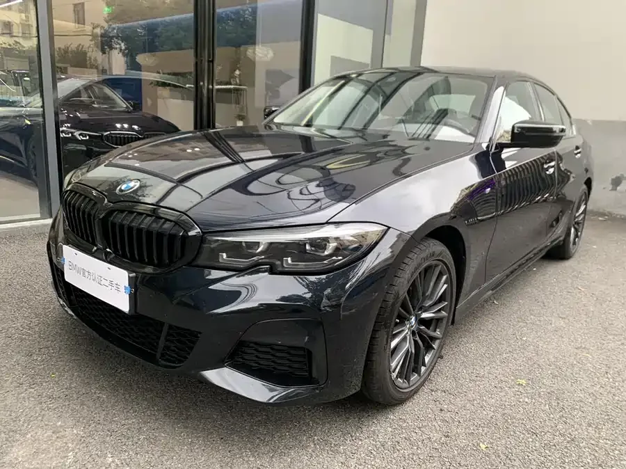 BMW 3 Series 2022