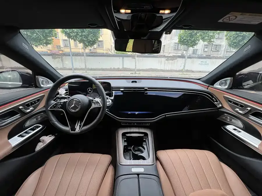 Mercedes-Benz E-Class Mercedes-Benz E-Class 2024 E 300 L Luxury Edition 2024 — миниатюра 3
