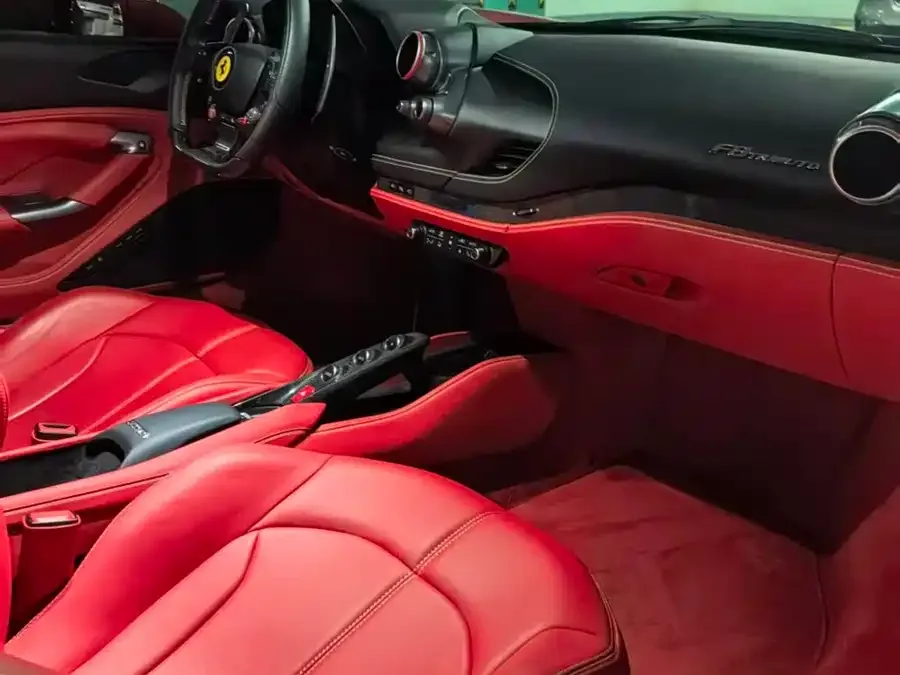 Ferrari F8 Ferrari F8 2019 Tributo 3.9T V8 2022 — миниатюра 4