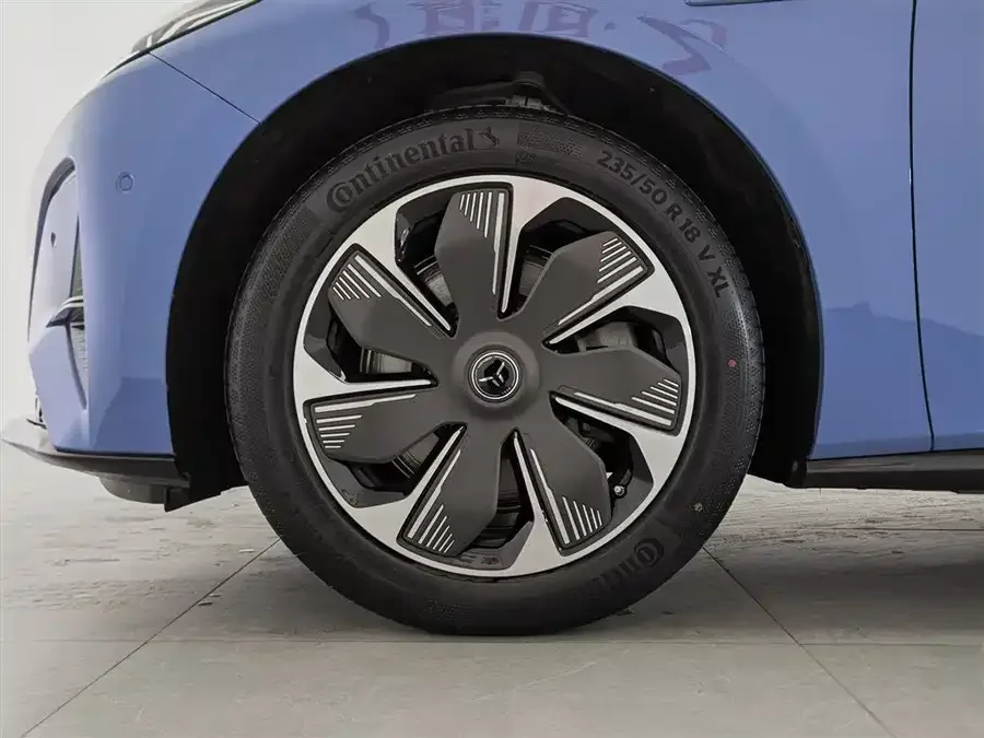 Hongqi Tiangong 05 Hongqi Tiangong 05 2025 750 Smart Edition 2025 — миниатюра 5