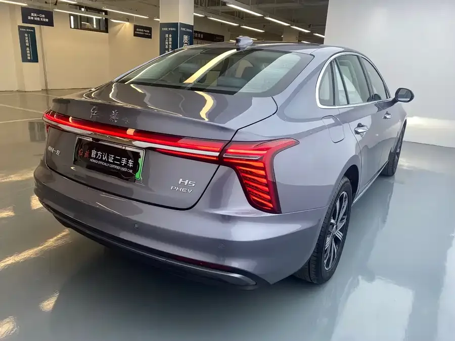 Hongqi H5 PHEV Hongqi H5 PHEV 2025 170 Super Hybrid Edition 2025 — миниатюра 5