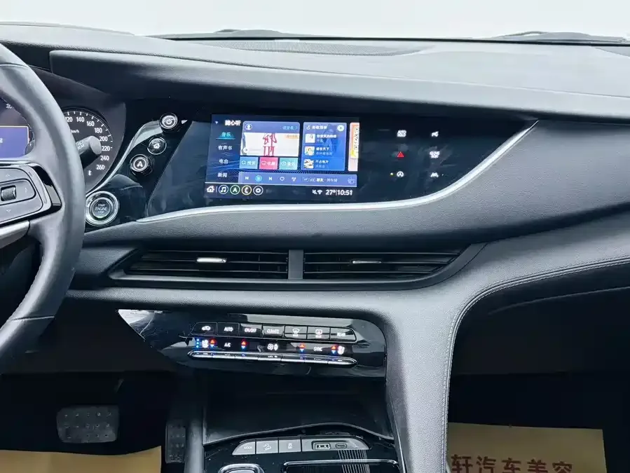 Buick Envision 2022 Angkeqi 652T 4WD flagship model 6 seats 2023 — миниатюра 4