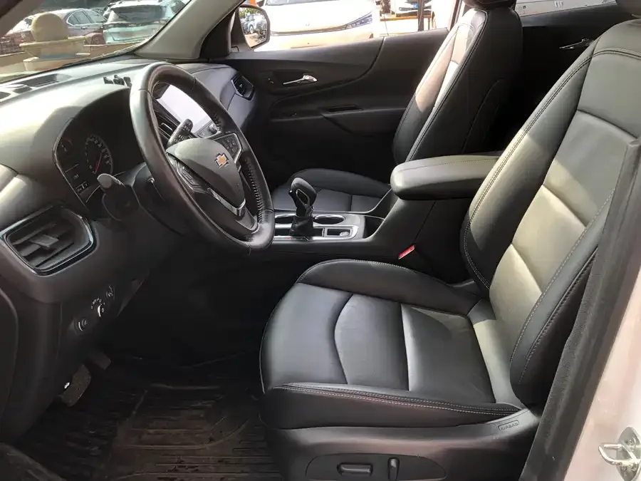 Chevrolet Equinox Explorer 2022 535T Chijie Edition 2023 — миниатюра 2