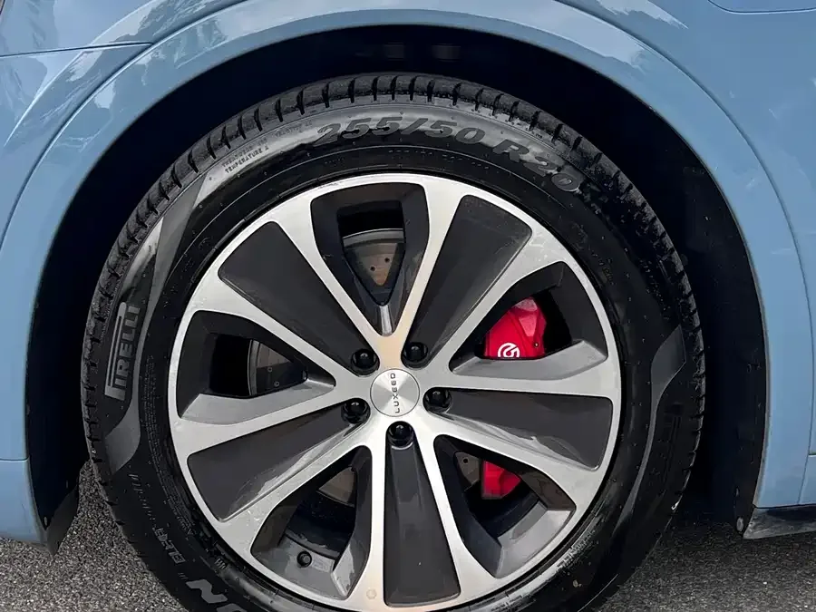 Smart world R7 Zhijie R7 2024 pure electric 736km UItra 2024 — миниатюра 2