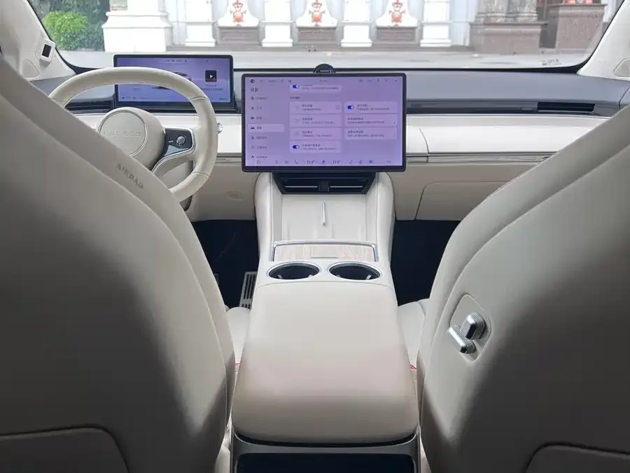 Smart world R7 Zhijie R7 2024 pure electric 736km UItra 2024 — миниатюра 5