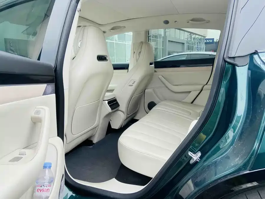 Smart world R7 Zhijie R7 2026 Pure Electric Max+ (192-line LiDAR) 2025 — миниатюра 4