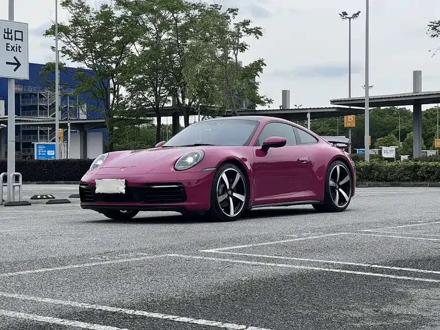 Porsche 911 2022